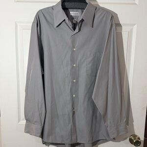 Van Heusen Men's Casual Gray Button Down Shirt